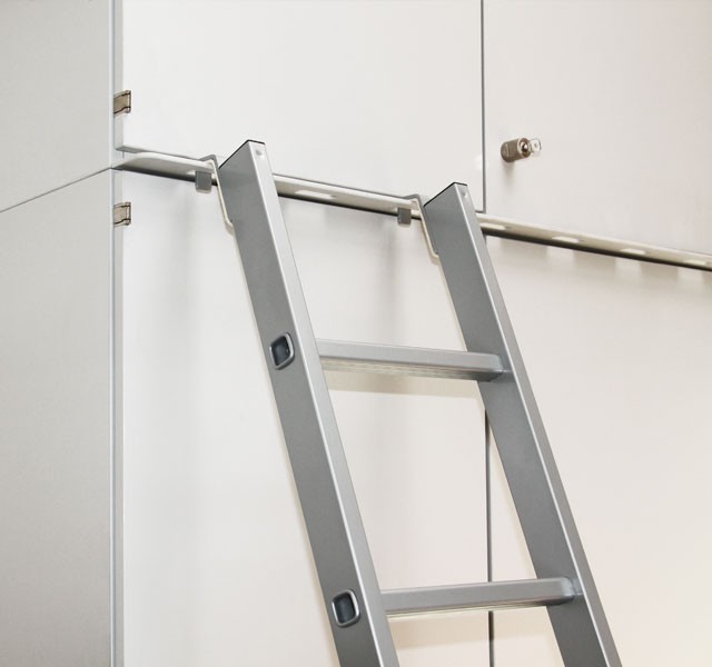 Hook ladder for ladder rail ARMADIO-ADD
